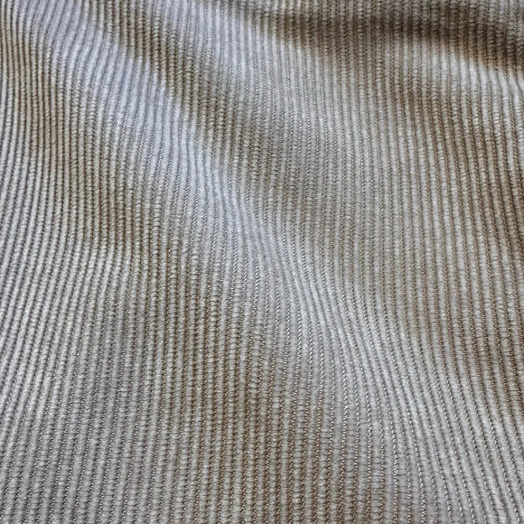 Alfred Dunner women’s corduroy slacks. Size 12 - Picture 5 of 5